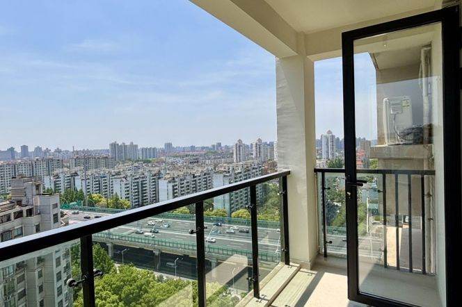 2Bedrooms 2Baths Apt/Modern&Bright /L11/15 Shanghai West Railway Station/open balcony