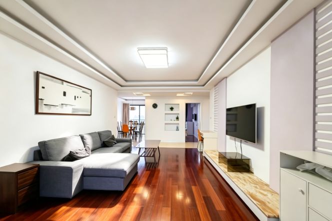 Changping Rd. high rise nice view bright and sunshine plus outside balcony 3br 