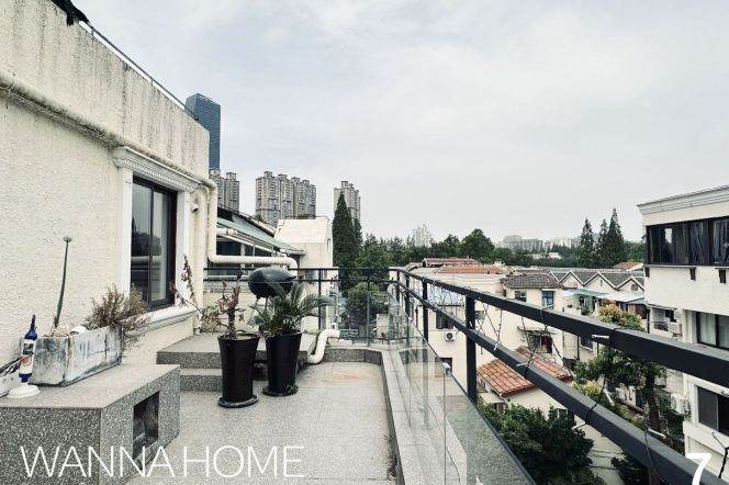 Amazing Huge&Private Terraces/Zhongshan Park/Stairs/Bathtub/Large Storages/Heater/Cozy2br