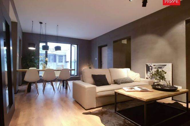 2 Brs with Terrace/Floor heating/Central ac/Oven, 130 sqm @ Zhongshan park L2