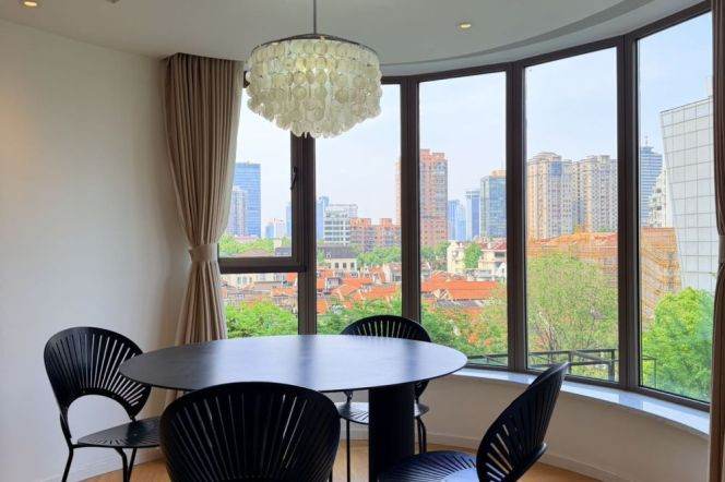 2Bdrs 2Baths/L9/12 Jia Shan Rd/Spacious&Modern&Bright /Open Balcony/elevator/Iapm