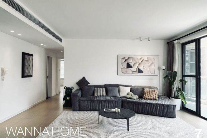 Garden Compound/Line 4/8/9 MT/Huangpu River+Bund/Open Balcony/Large Storages/Cozy2br2bt