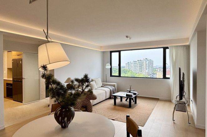 3Bdrs 2Baths /Spacious&Bright /Line 10 Shanghai Zoo/Nice view/Hongqiao Rd