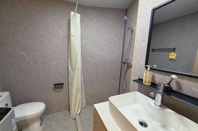 one bus stop to ECNU, close to line 2/3/4, can do short and long-term lease