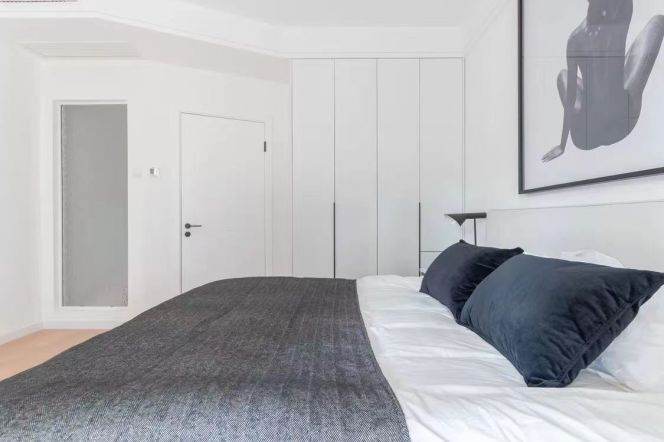 2 Brs with Open Balcony/Central ac/Dryer, 110 sqm @ Wuning metro L13