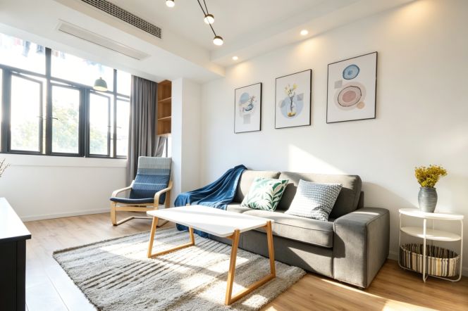 Sublet south facing bright and sunshine 1LDK 