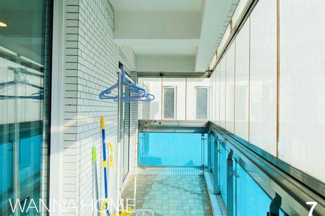 Good Quality Compound/Xujiahui CBD/Stadium/Balcony/Large Storages/Cozy1br