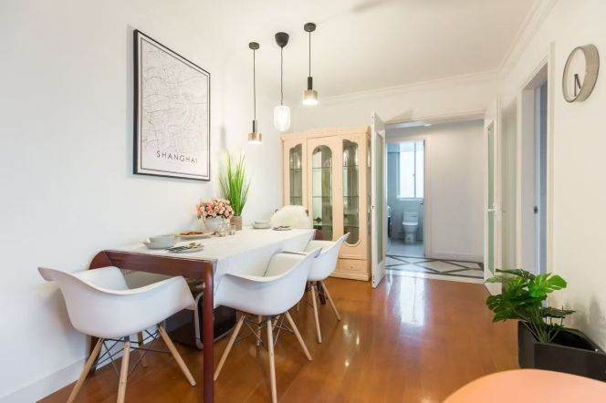 Bright High-Floor 2BR | Xuhui | 110 sqm