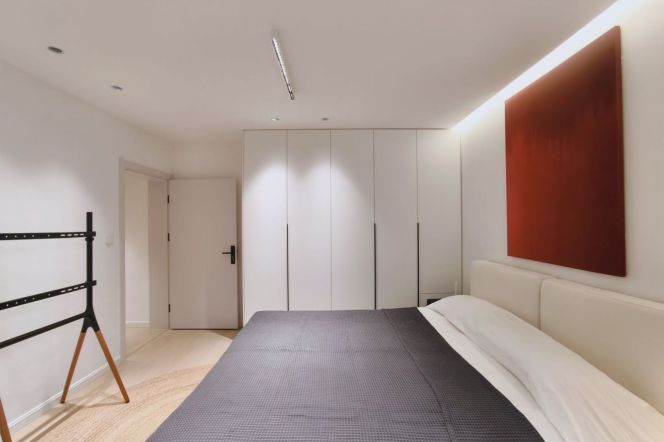 yishan rd elevator 2BR/big living room@L3/4/9