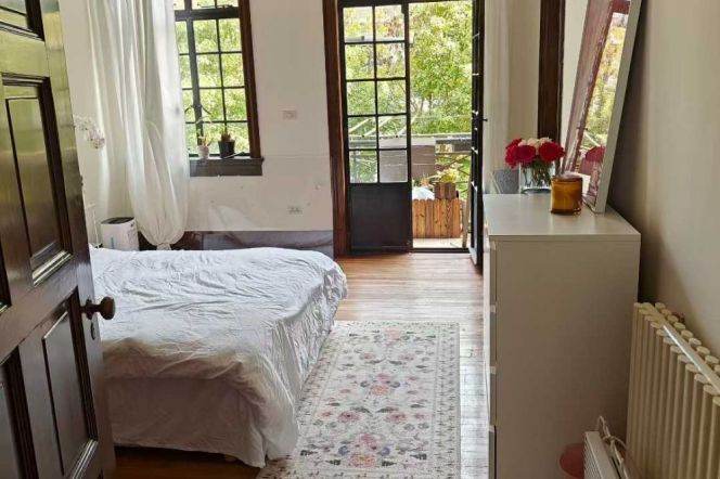 Classic 2+1BR 2BA 125m² Old Apt next to W.Nanjing Station