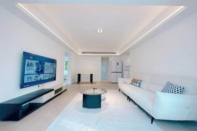 2br+1studyr, subway L4Tangqiao&L4.6Lancun , big windows, balcony,11.2k