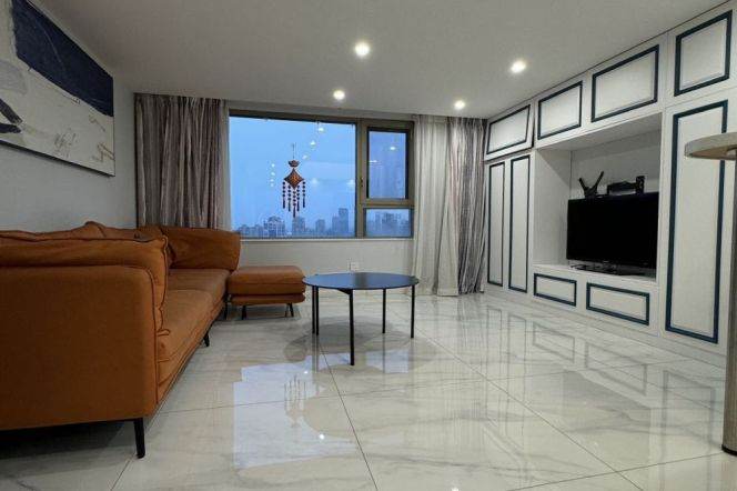 2br，2bathrooms, New compound, gym, next to malls & subway,11.8k