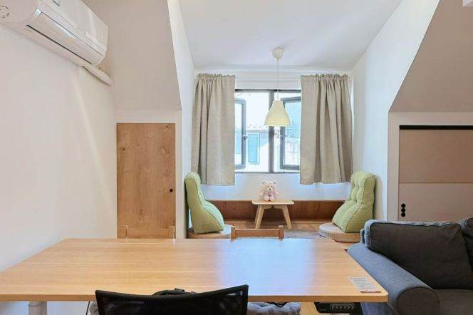 Charming 1Br/1Lr/1Bt apt nr Jingan temple,M1/2/7/14