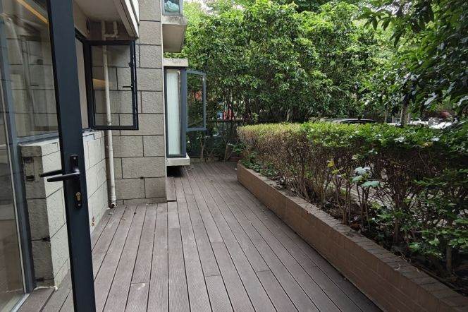 South-Facing 1BR | Private Yard & Full High-End Amenities