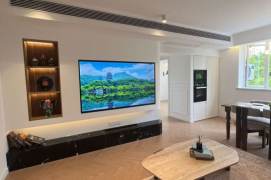 Well Renovated 3BR 2BA Residence w/Balcony+Heating, Lujiazui