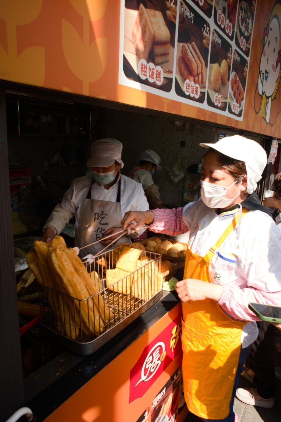 A Slow Waddle Down Carb Road: Jialing Street Food Market