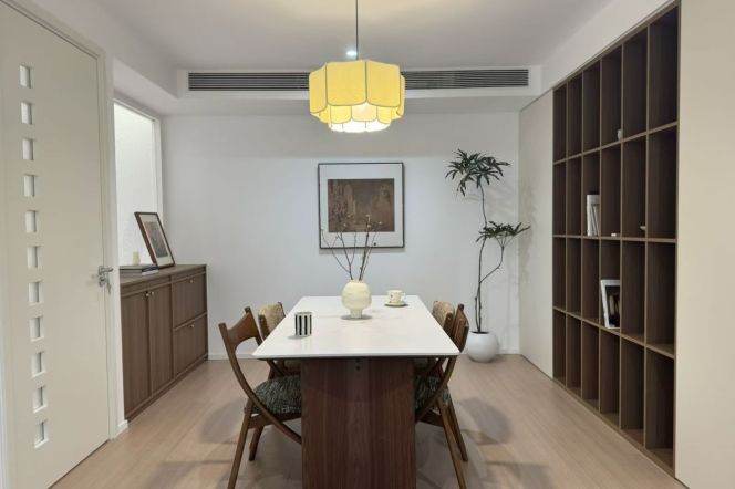 Brilliant City- Family -3brs 2baths 150sqm - Suzhou River- Environmental Friendly @ 1000 Trees Mall 