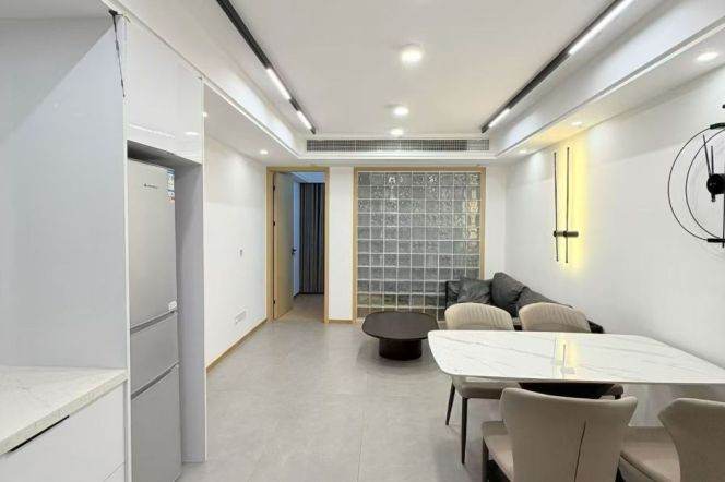Cozy 2br near Jing'an Temple