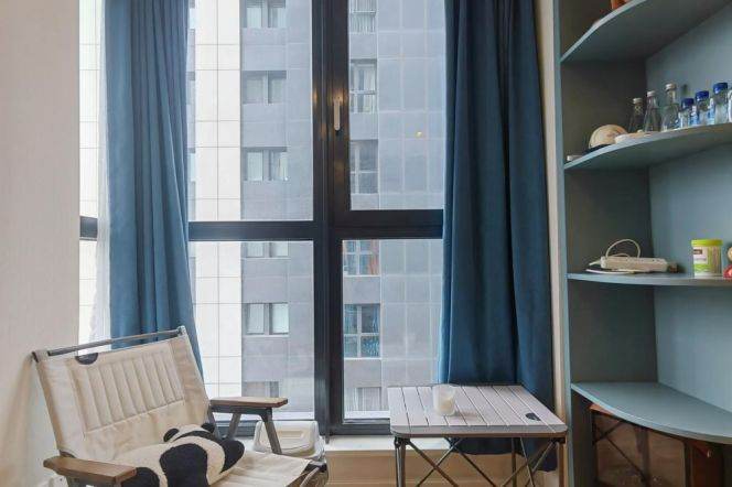 Cozy 1 br next NYU shanghai , 5 mins walking to L6/8/11 Oriental sports center St
