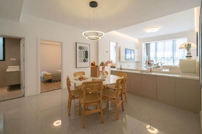 Zhongxin City — Grand 3BR Luxury in the Heart of Huangpu — 24,700 RMB