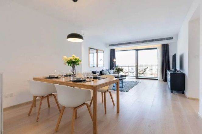 modern big 3brs floor heating open balcony nice view in top 5 compound downtown