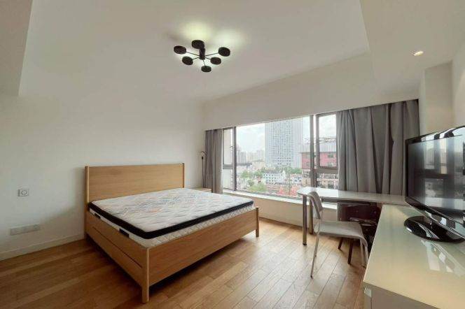  Spacious 3br with floor heating @South Shaanxi Rd