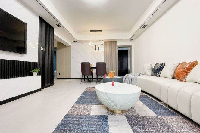 15k Clean 3Br 2Bathr with floor heating Nr Changshou Rd.line7/13