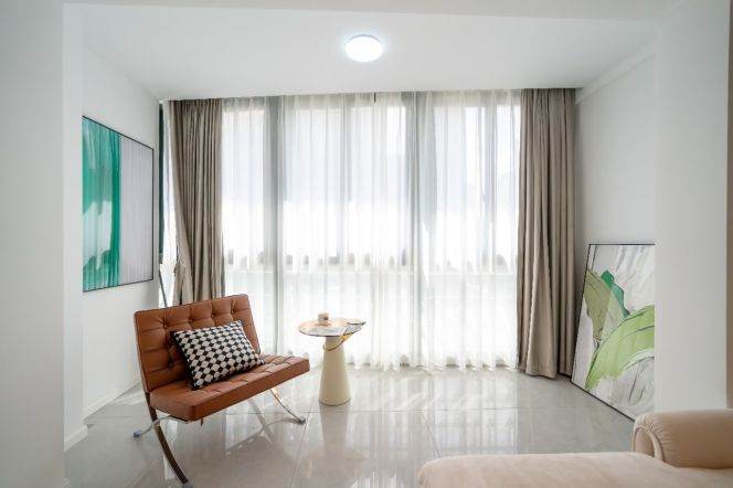 Zhongxin City — Grand 3BR Luxury in the Heart of Huangpu — 24,700 RMB