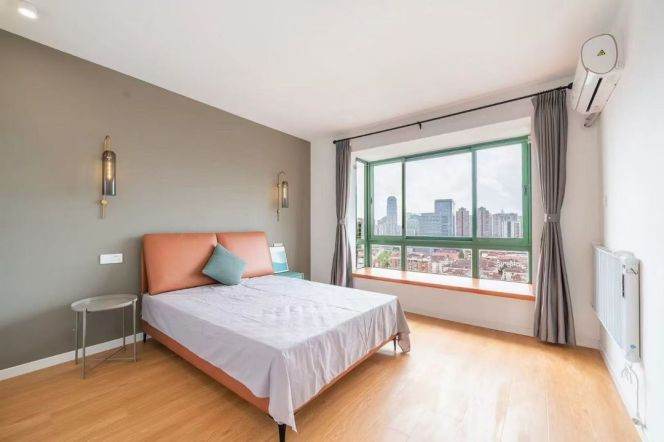 Skyline view 1Br1bathr 65Sqm + Scenic windows | Zhongshan Park & Loushanguan rd Mt