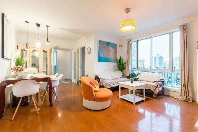 Bright High-Floor 2BR | Xuhui | 110 sqm