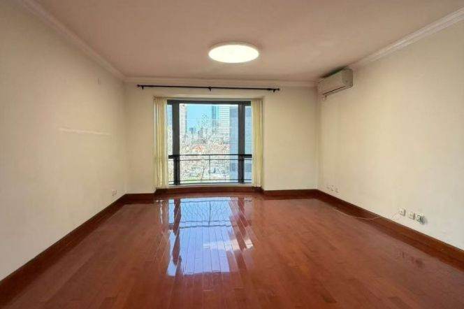 Changshu rd elevator 3BR 2BATH with balcony