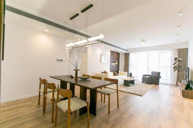 Qufu Rd or Xinzha Rd Station Elevator 3Br/2Bath with Suzhou River View Line1/8/10