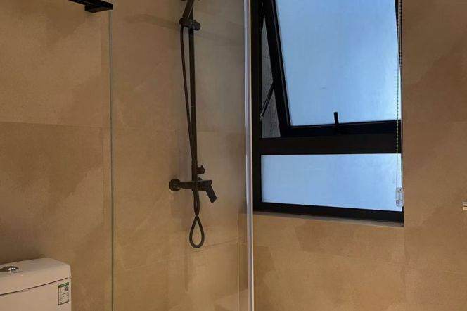 Really Bright&Spacious&Modern 1Bdr 1Bath Apt+W Nan Jing Rd+Great Building+Taikoo Hui