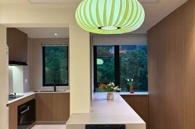 2BR w/ Balcony near ChangPing RD M7