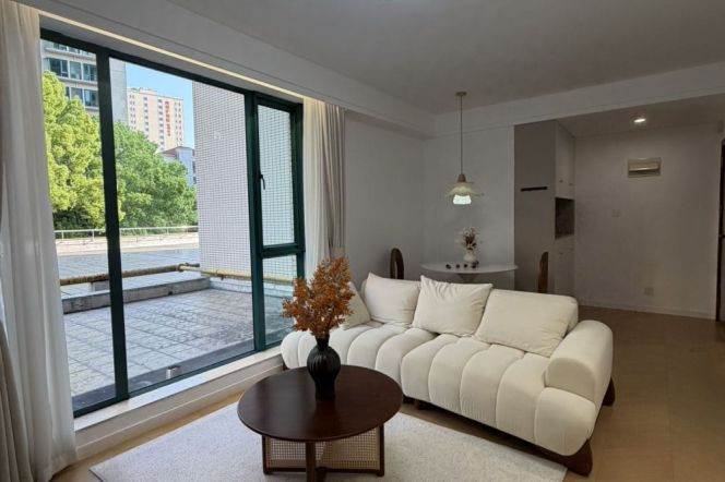 1Big Terrace, 2Br Elevator, Zhongshan Park, L2/3/4
