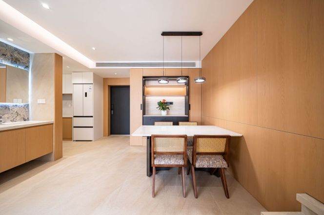 SuZhou Creek view 3BR 2BTH w/ Floor Heating nr ZhongTan Road M3/4