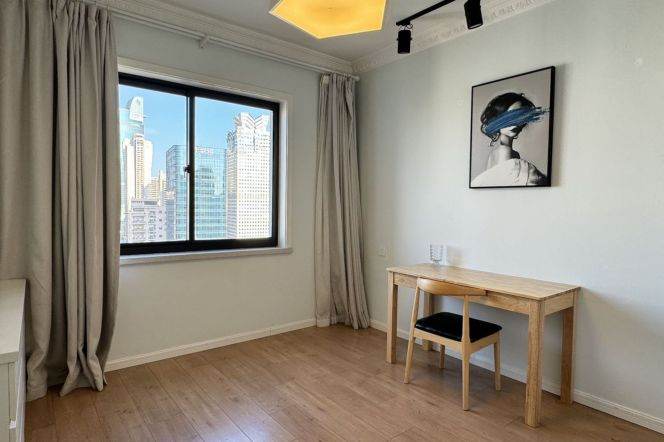 0 distance to Jing'an Temple L2&7 | Standard 2Br+Heating +Balcony 11.6K