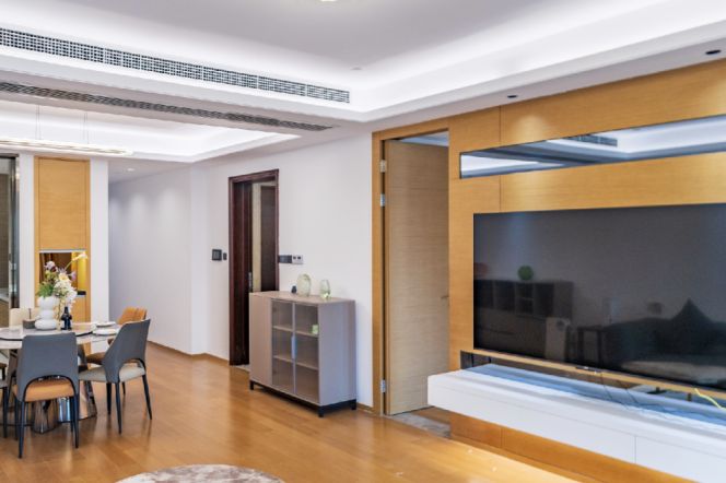 inside Inner ring, 3br with 155sqm., smart system, one elevator per unit