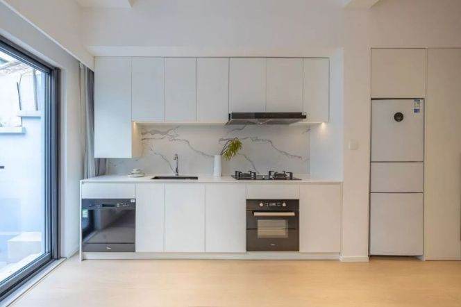 Jing’an Central — Designer 1BR with Private Garden — 9,890 RM