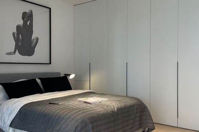 Really Bright&Spacious&Modern 1Bdr 1Bath Apt+W Nan Jing Rd+Great Building+Taikoo Hui