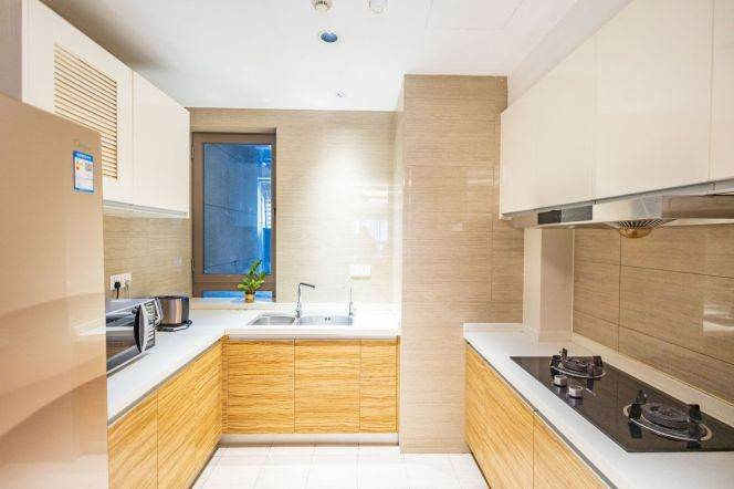 inside Inner ring, 3br with 155sqm., smart system, one elevator per unit