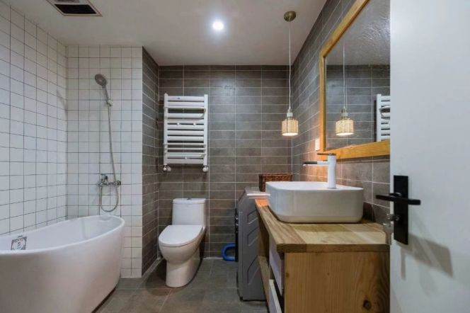 Spacious&Modern 2BR 100Sqm + elevator | Jiaotong Univer. Metro| Wall heating