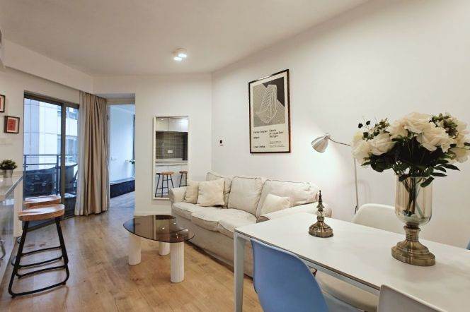 1 br near L2/L11 jiangsu rd station+elevator