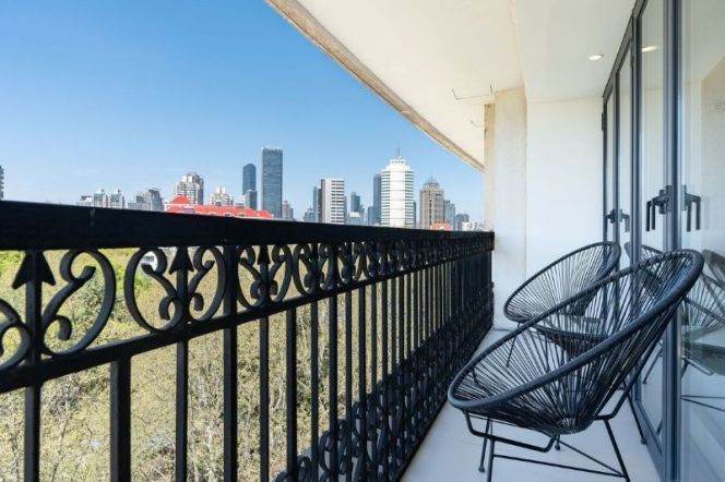 Elegant 3BR  Apartment Near Hengshan Road, Private Balcony & Open Kitchen