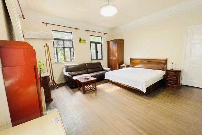 1 br near L10 shanghai library station+high ceiling