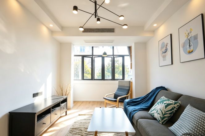 Sublet south facing bright and sunshine 1LDK 