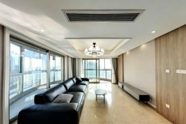 Nice view high-rise bright and sunshine ,cozy 3br Nice compound 