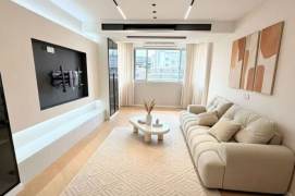 Beixinjing/spacious 2BR 2LR/big living room/110 SQM/bright room,@L2