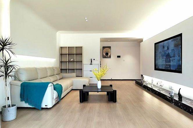 Yili Rd/Hongbaoshi Rd metro/3br2bt/central AC/floor heat/oven/dishwasher