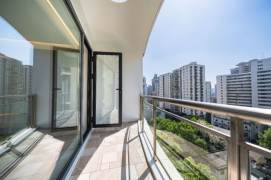 Xujiahui/3br2bt/central AC/floor heat/oven/outdoor balcony/tennis court